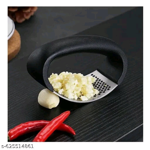Garlic presser